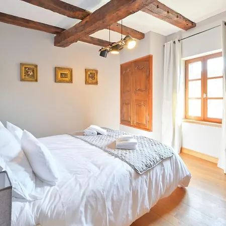 Newly Renovated Fort With Panoramic Landscape View Jacuzzi & Billiard Villa