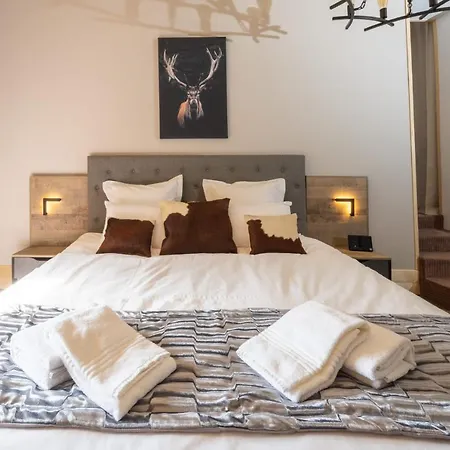 Villa Newly Renovated Fort With Panoramic Landscape View Jacuzzi & Billiard *