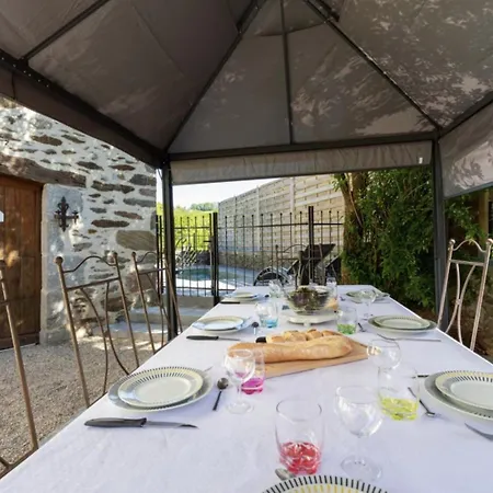 بيت للعطل Newly Renovated With Panoramic Landscape View Jacuzzi & Billiard *