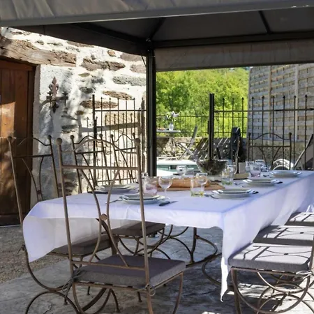Newly Renovated With Panoramic Landscape View Jacuzzi & Billiard *